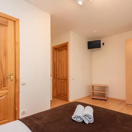 Pensjonat 777 - Poilsio Namai Prie Birutes Parko Ir Juros *