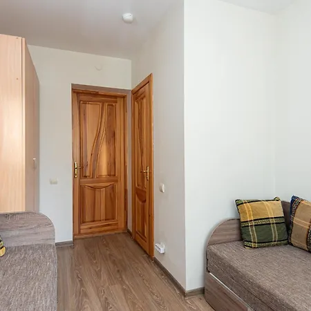 777 - Poilsio Namai Prie Birutes Parko Ir Juros Pensjonat Połąga